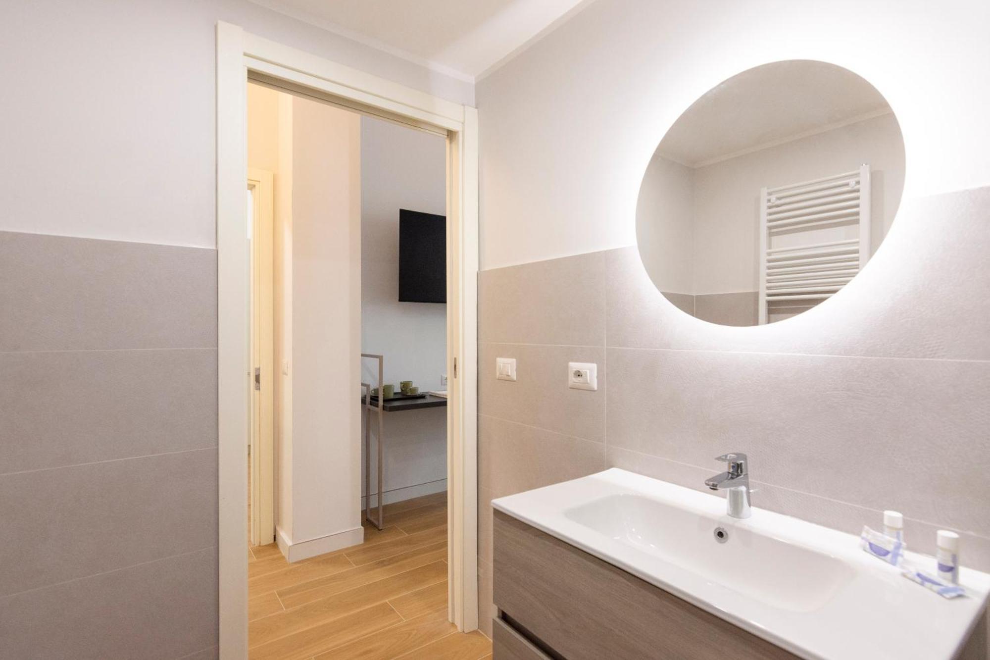 Italianflat - Navigli Suite Milan Exterior photo